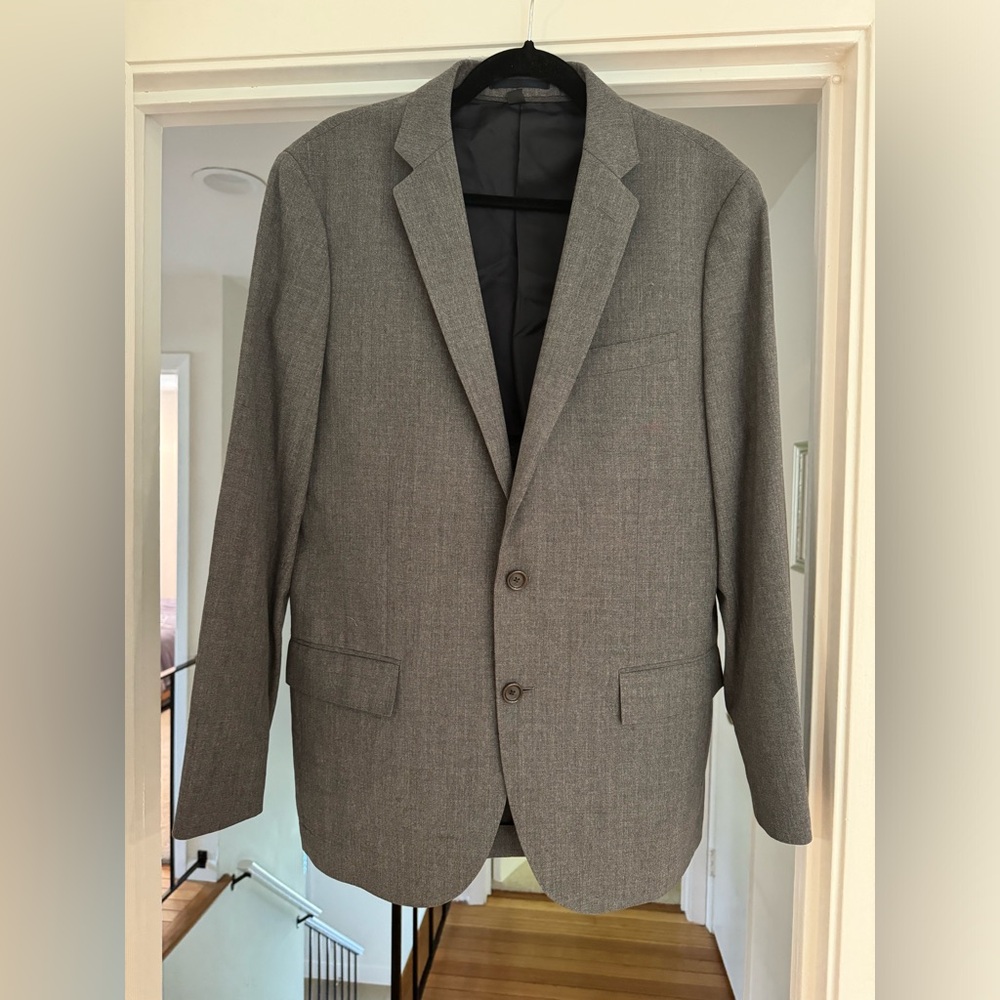J. Crew Ludlow Traveler suit jacket, size 40R, gray wool